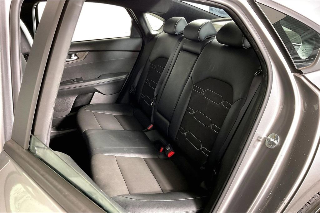 Used 2023 Kia Forte GT-Line w/ GT-Line Premium Package image 25