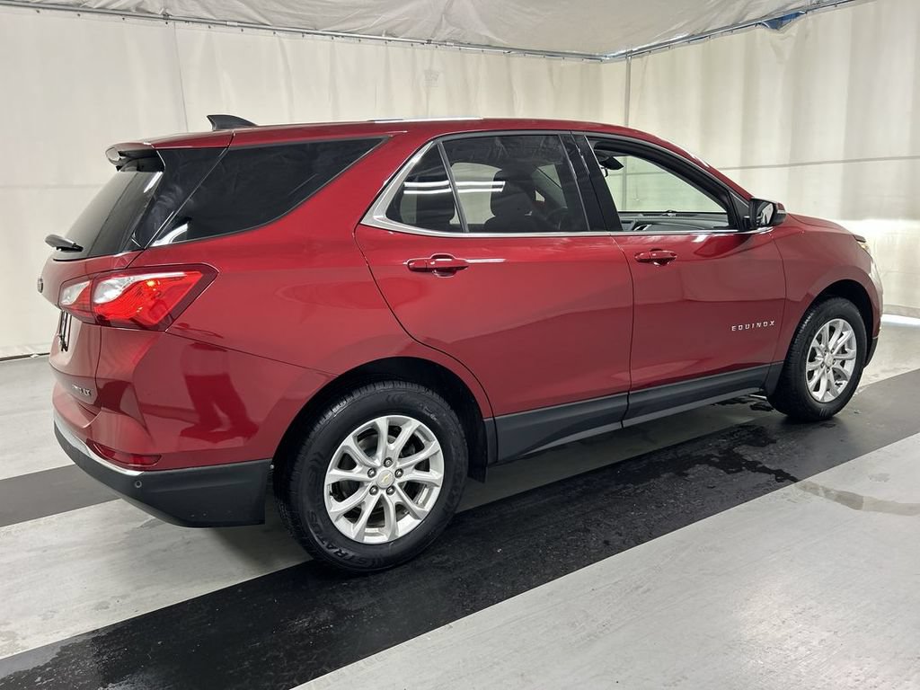 Used 2018 Chevrolet Equinox LT AWD/4WD image 2