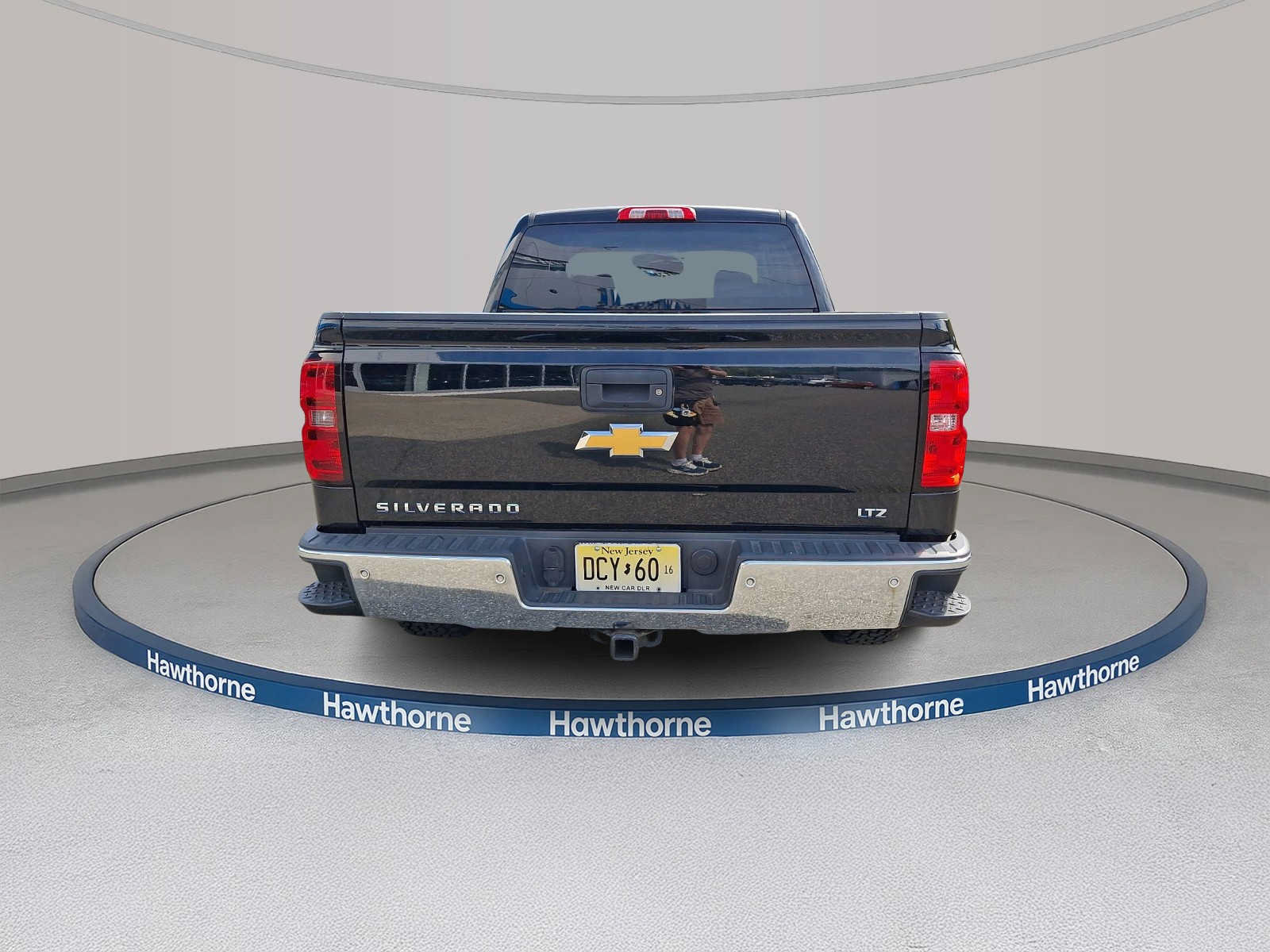 Used 2014 Chevrolet Silverado 1500 LTZ Z71 w/ LTZ Plus Package AWD/4WD image 5