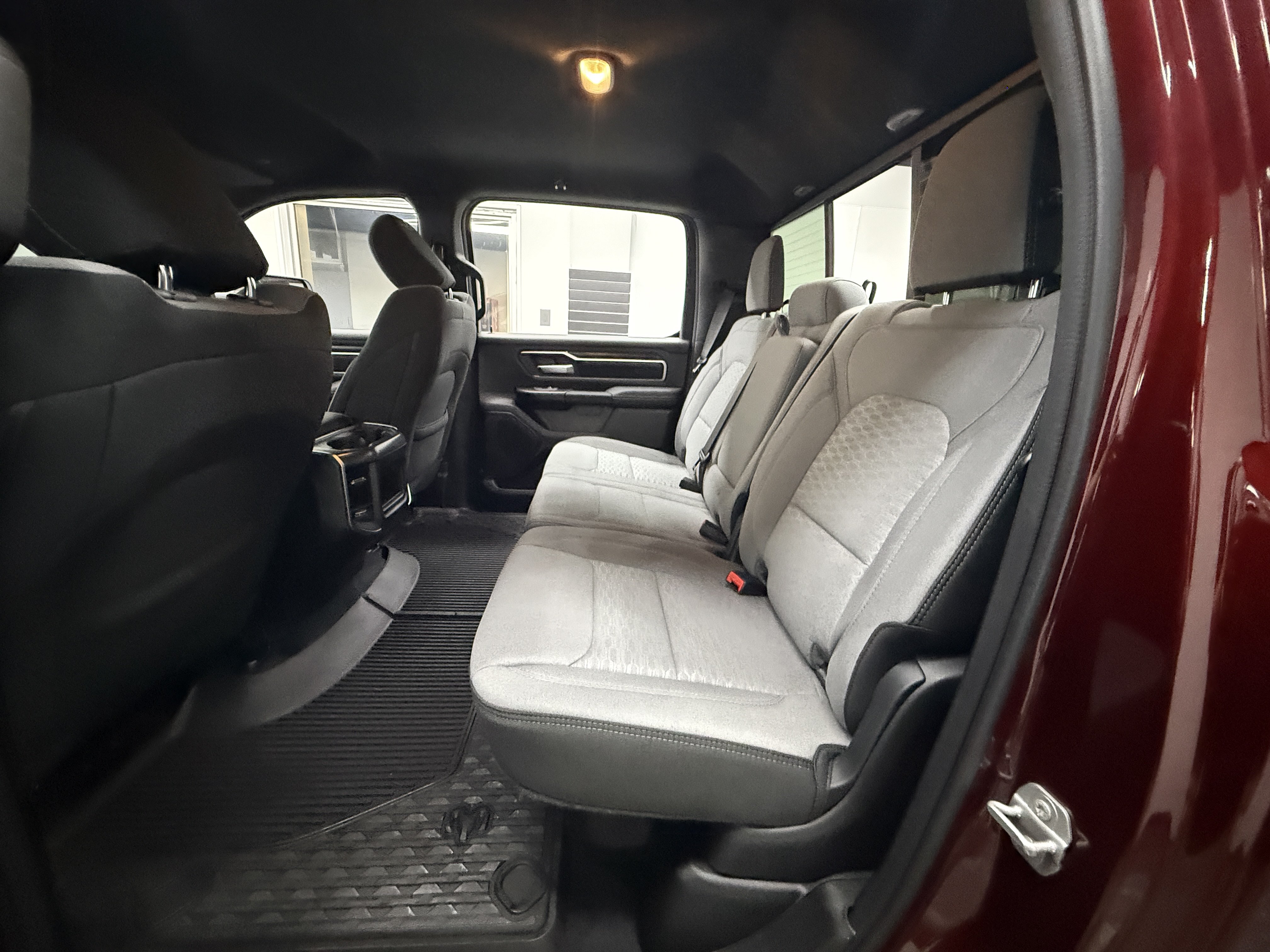 Used 2025 RAM 1500 Big Horn AWD/4WD image 21