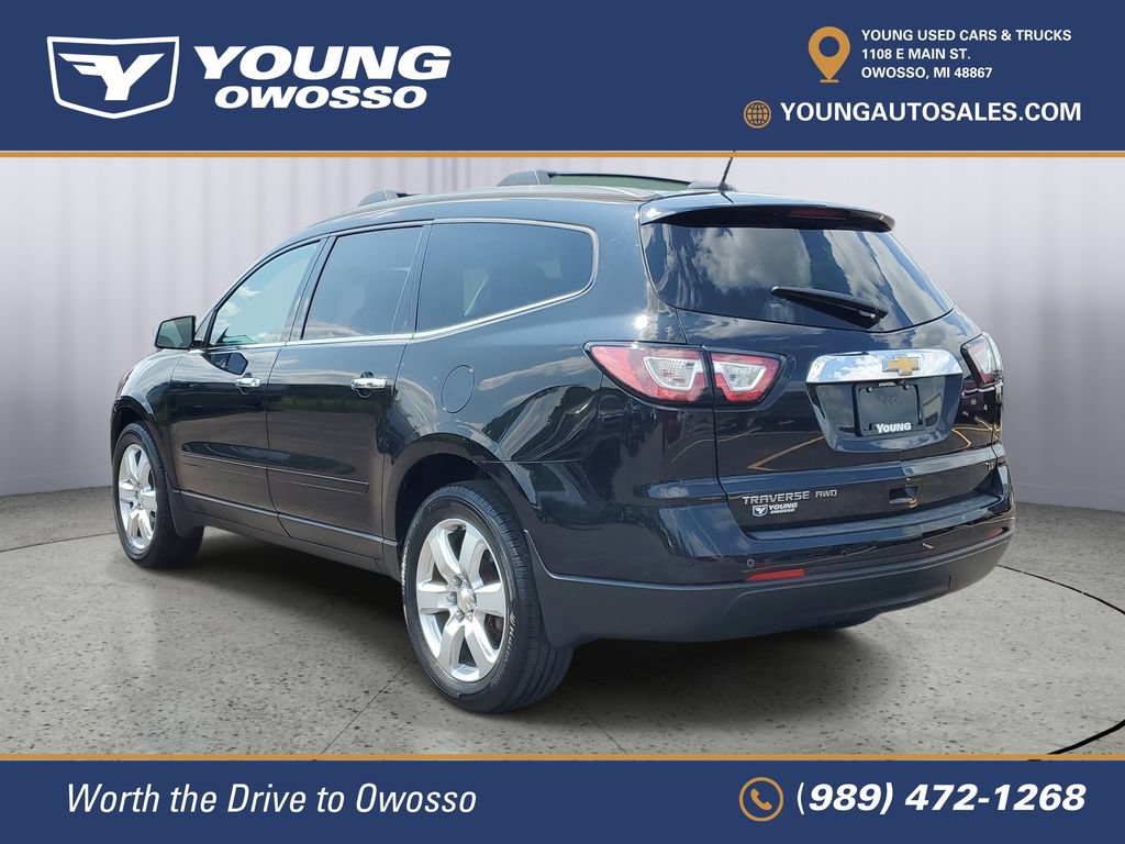 Used 2017 Chevrolet Traverse LT w/ Style and Technology Package AWD/4WD image 4