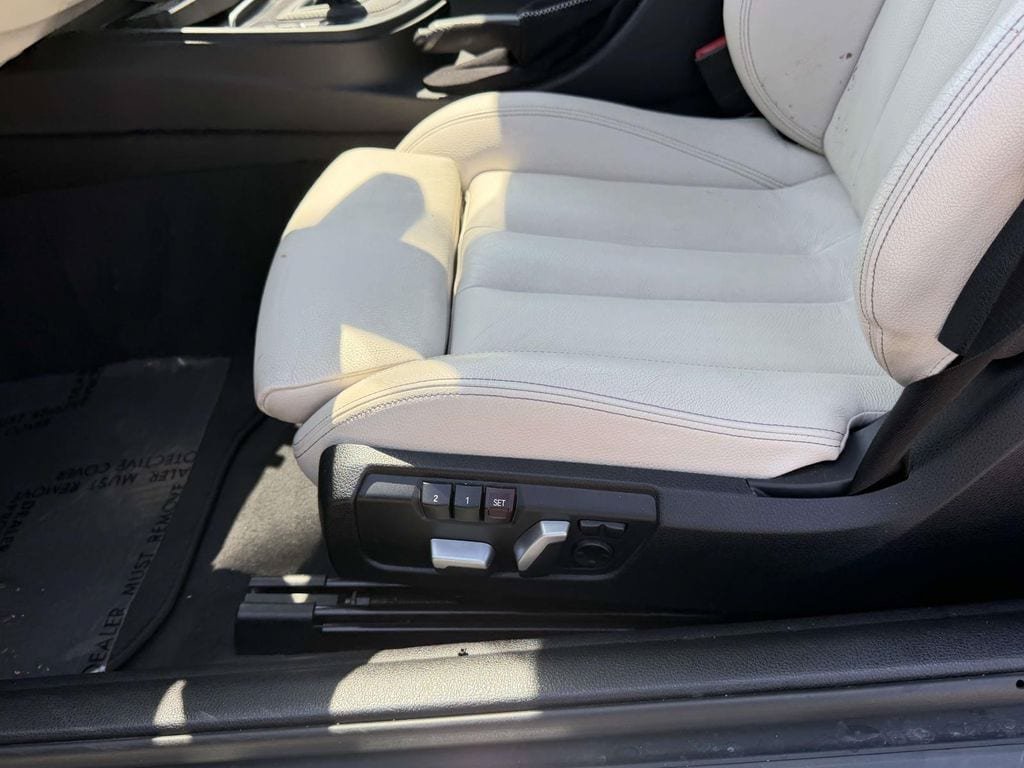 Used 2018 BMW 440i xDrive Convertible AWD/4WD image 16