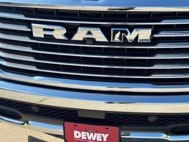 New 2026 RAM 1500 Laramie AWD/4WD image 38