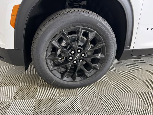 New 2026 Chevrolet Traverse LT w/ Midnight/Sport Edition FWD image 24
