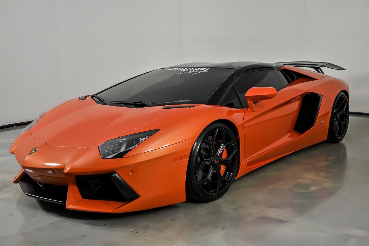 Used 2014 Lamborghini Aventador LP 700-4 image 7
