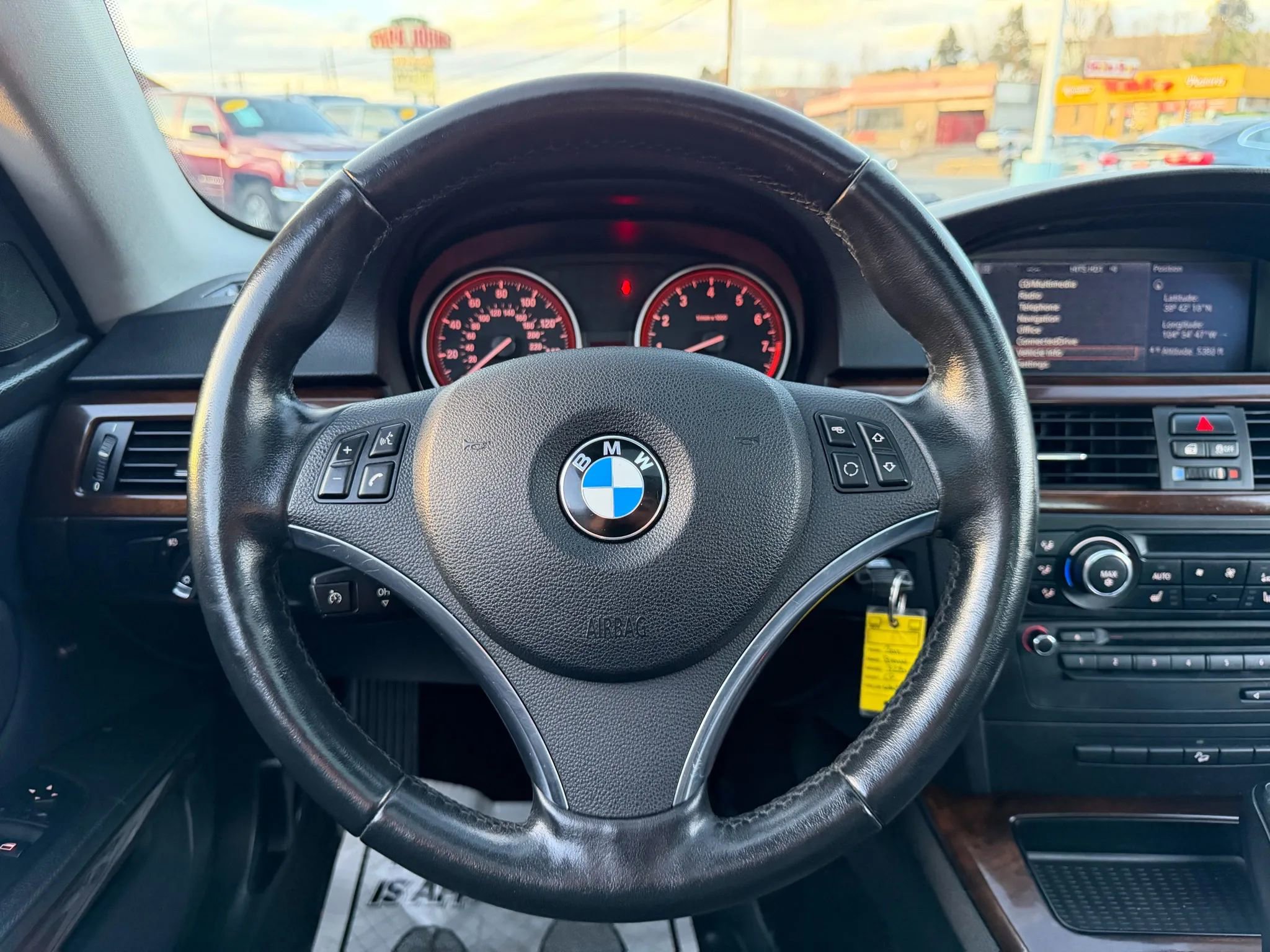 Used 2011 BMW 328i xDrive Coupe image 21