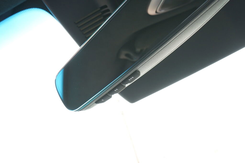 Used 2025 Genesis GV70 3.5T Sport w/ Sport Prestige Package image 24