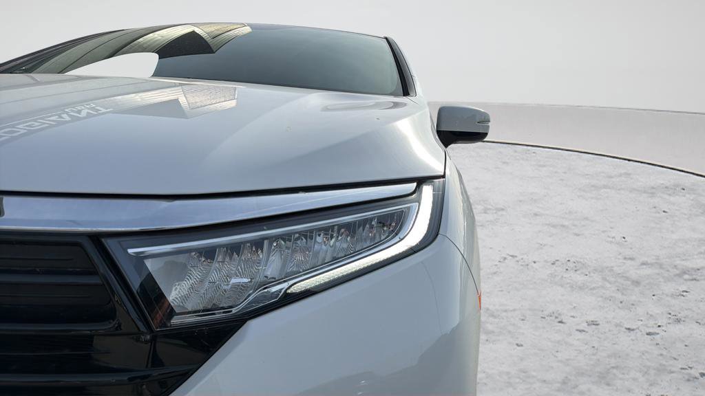 Used 2023 Honda Odyssey Elite image 21