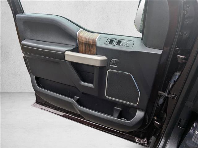 Used 2020 Ford F150 Lariat image 14