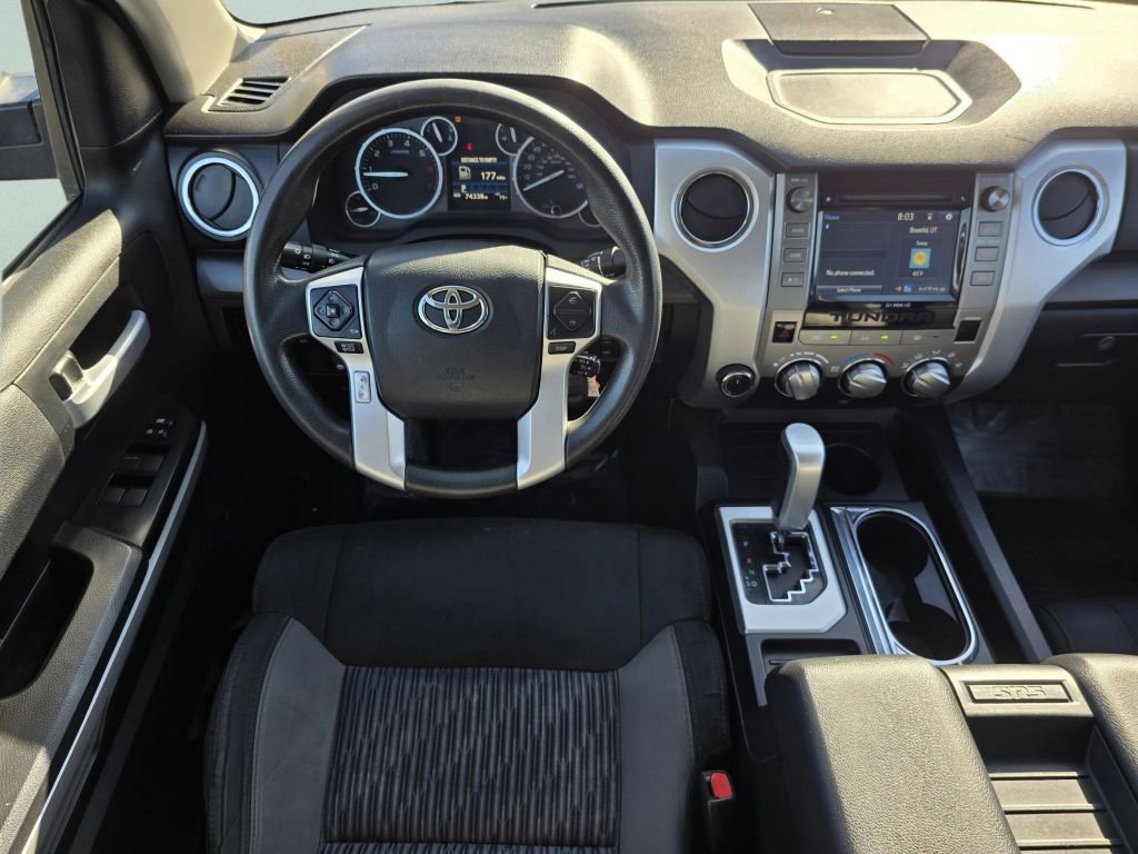 Used 2017 Toyota Tundra SR5 w/ SR5 Upgrade Package AWD/4WD image 31