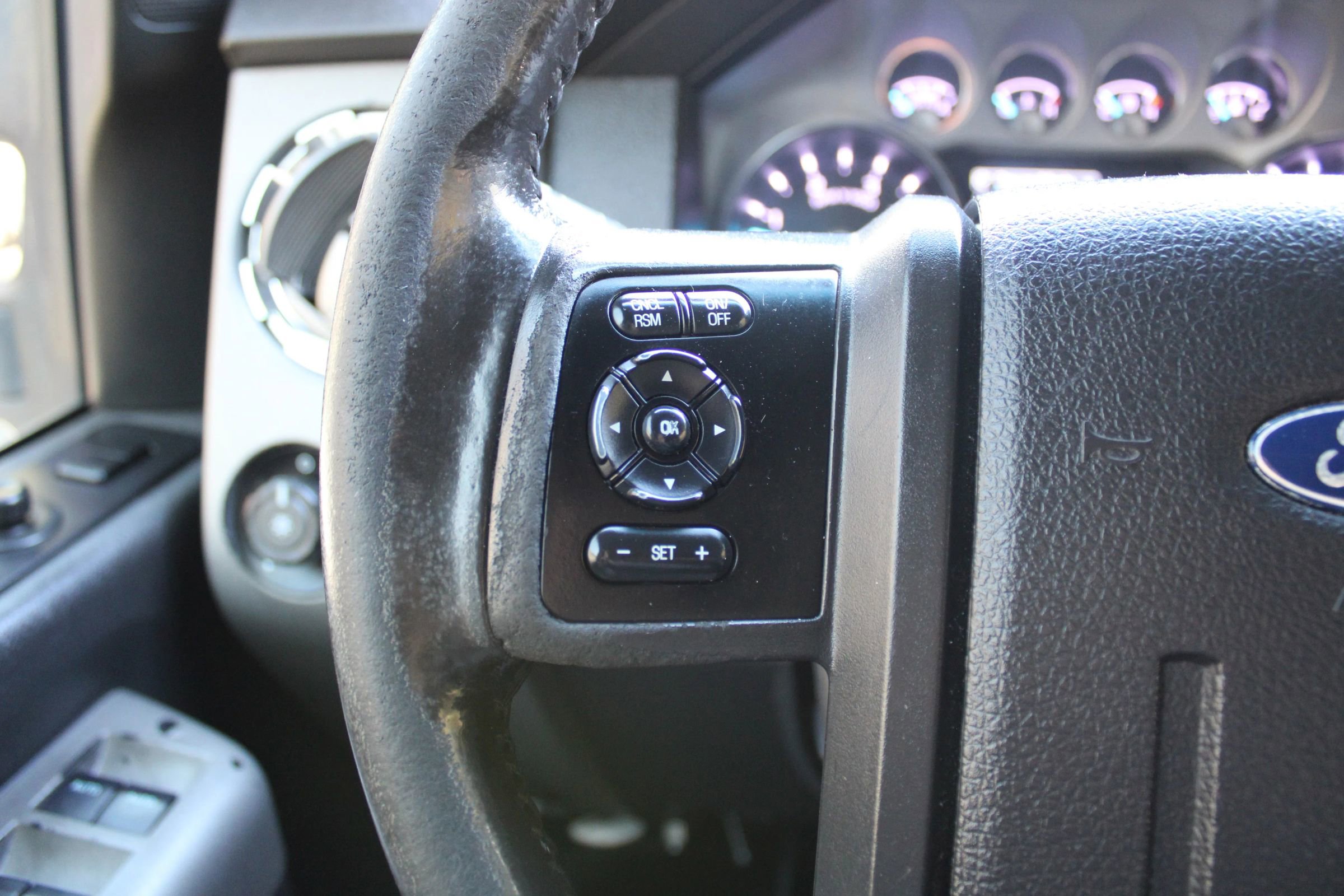 Used 2016 Ford F350 Lariat w/ Lariat Ultimate Package image 9