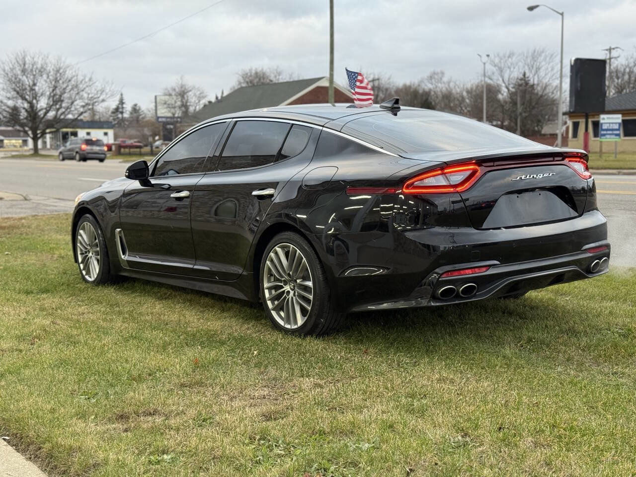 Used 2018 Kia Stinger image 4