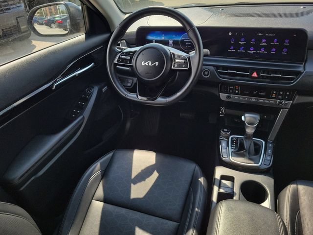 Used 2024 Kia Seltos SX w/ SX Sunroof Package AWD/4WD image 11