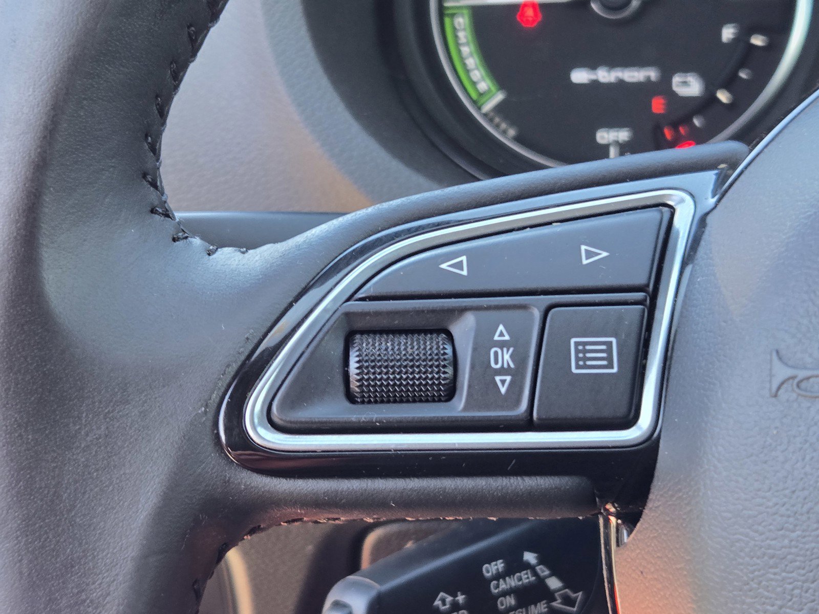 Used 2016 Audi A3 e-tron Premium Plus w/ Premium Plus Package image 24