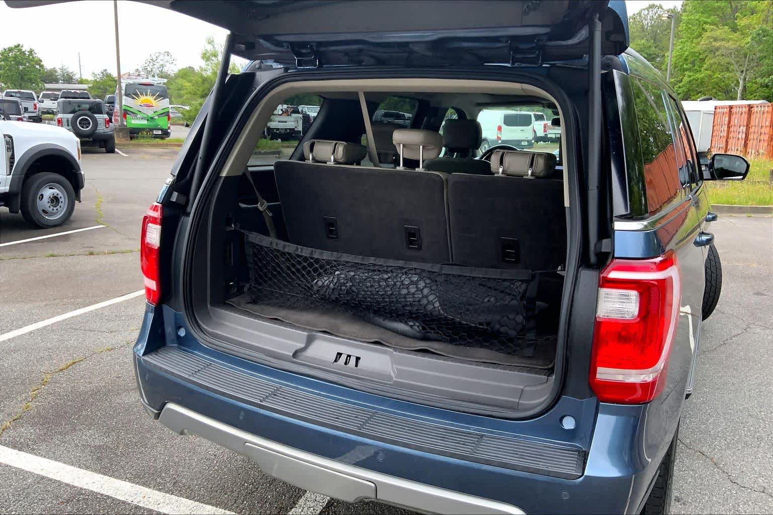 Used 2020 Ford Expedition XLT w/ Equipment Group 202A RWD image 32