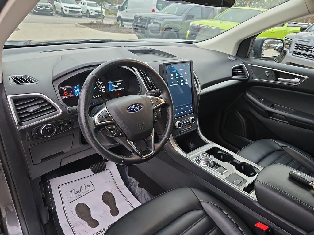 Used 2024 Ford Edge SEL image 20