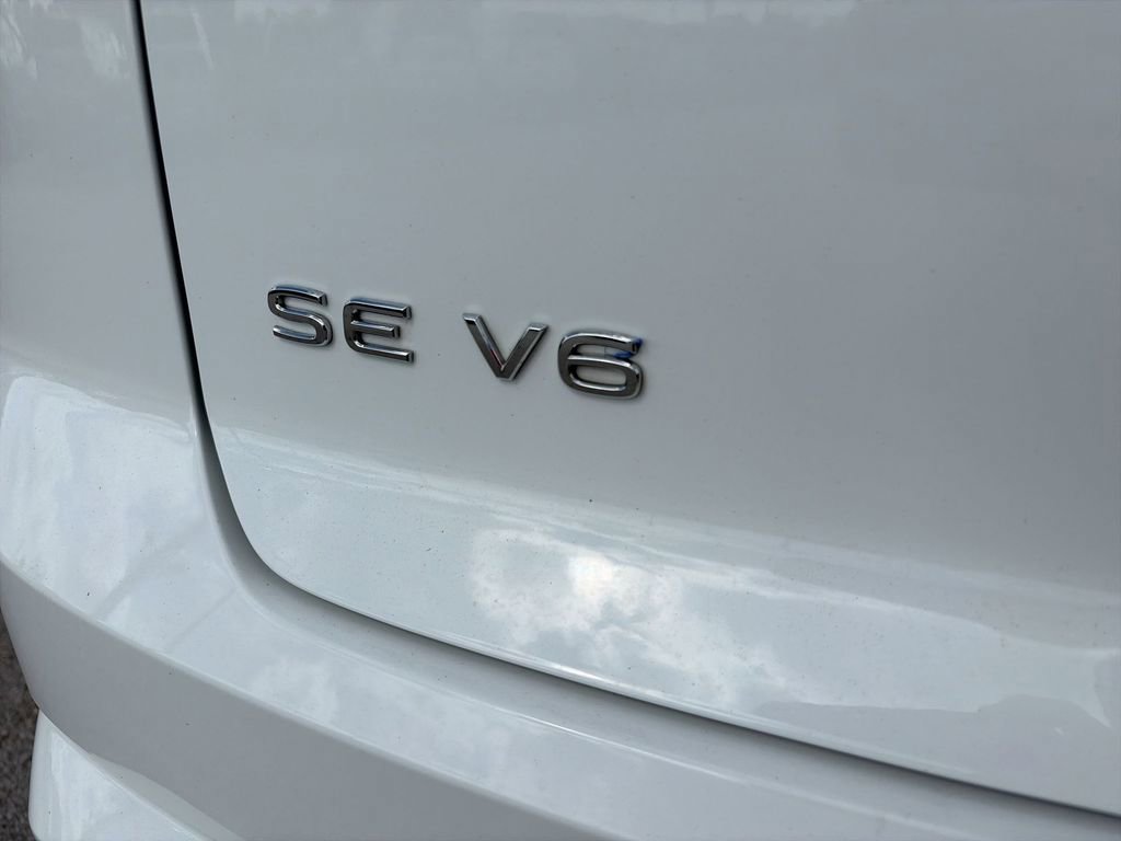 Used 2021 Volkswagen Atlas Cross Sport SE w/ Panoramic Sunroof Package FWD image 37