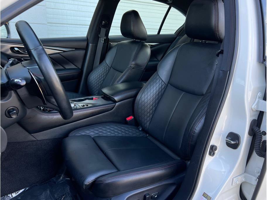 Used 2019 INFINITI Q50 Red Sport 400 w/ Sensory Package RWD image 8
