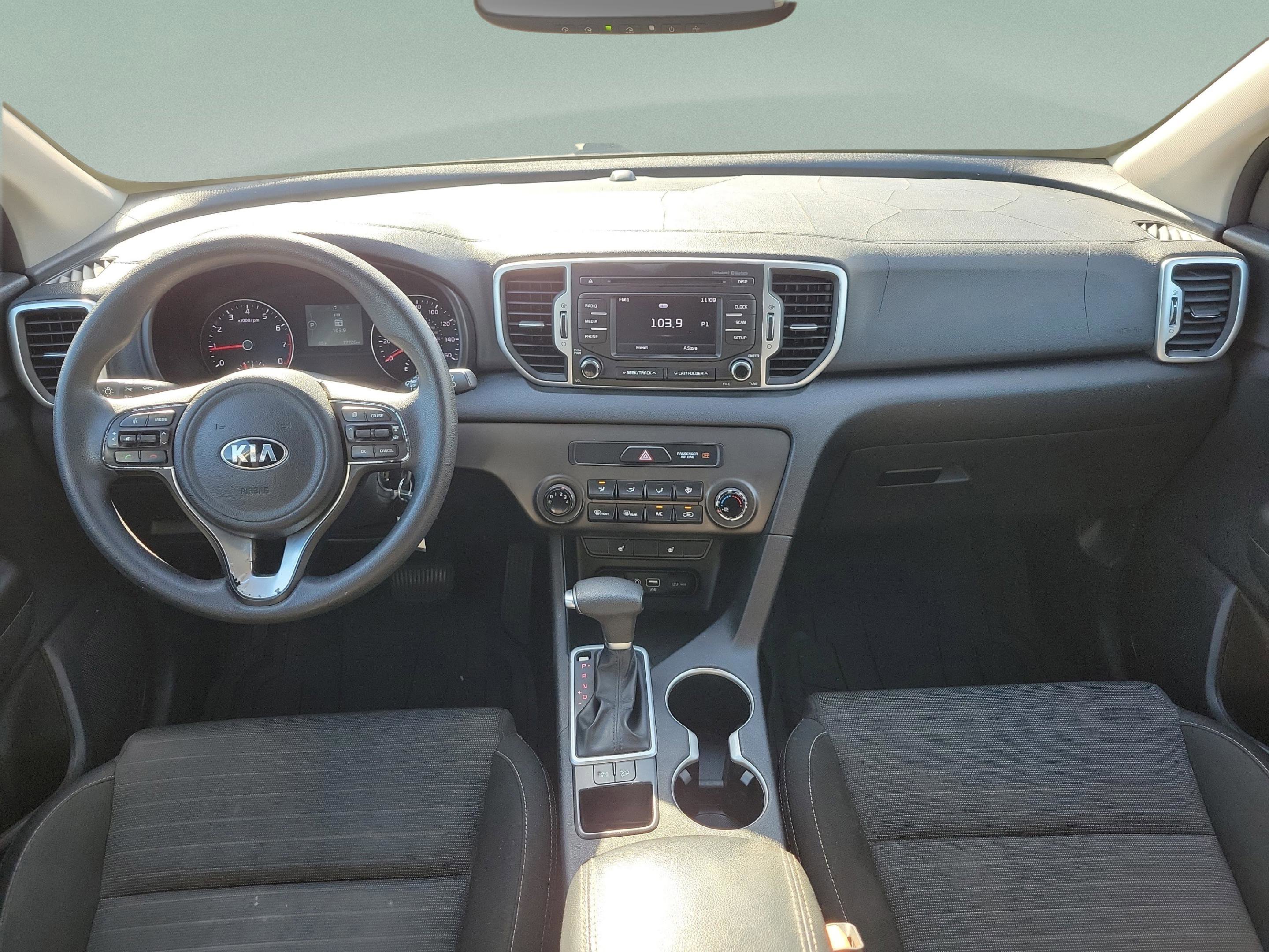 Used 2017 Kia Sportage LX w/ LX Popular Package image 15