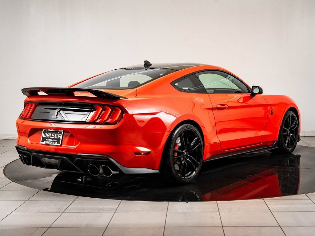 Used 2022 Ford Mustang Shelby GT500 w/ Technology Package RWD image 7