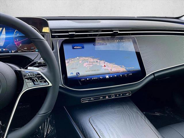 New 2026 Mercedes-Benz E 450 4MATIC Sedan image 9