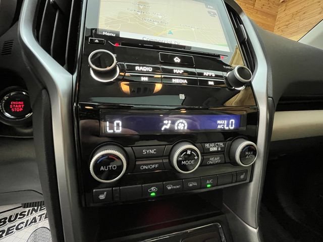Used 2020 Subaru Ascent Limited w/ Technology Package AWD/4WD image 28
