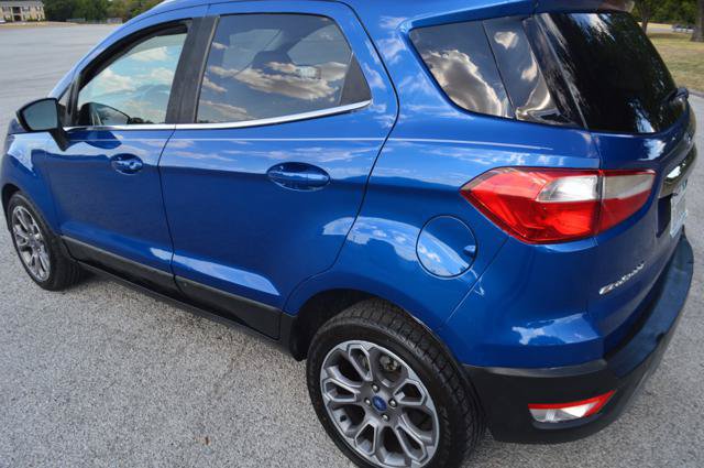 Used 2019 Ford EcoSport Titanium FWD image 5