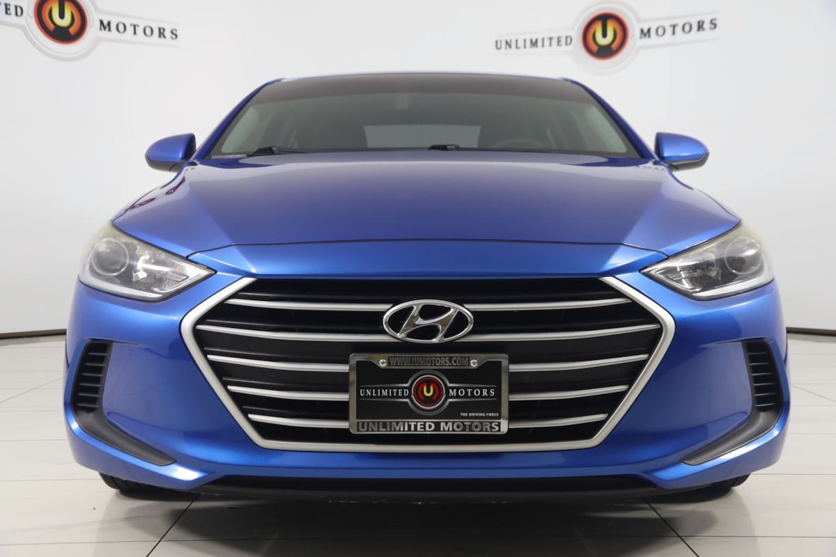 Used 2018 Hyundai Elantra SE FWD image 42