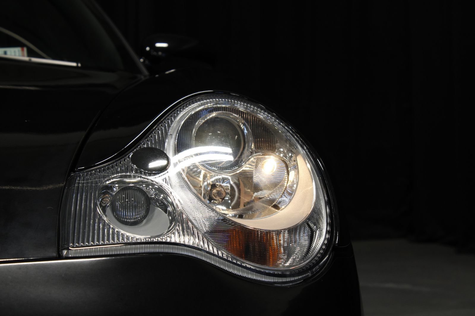 Used 2003 Porsche 911 Carrera RWD image 25