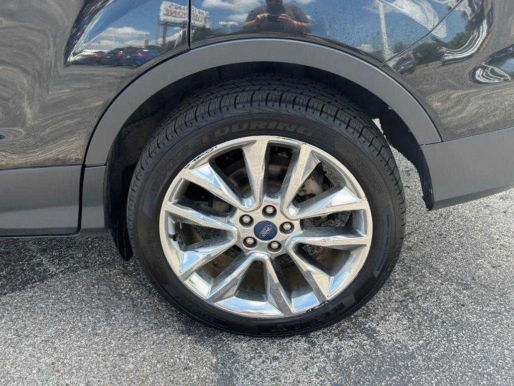 Used 2015 Ford Escape SE w/ SE Chrome Package FWD image 6