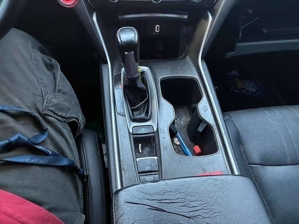 Used 2020 Mitsubishi Outlander SEL AWD/4WD image 3