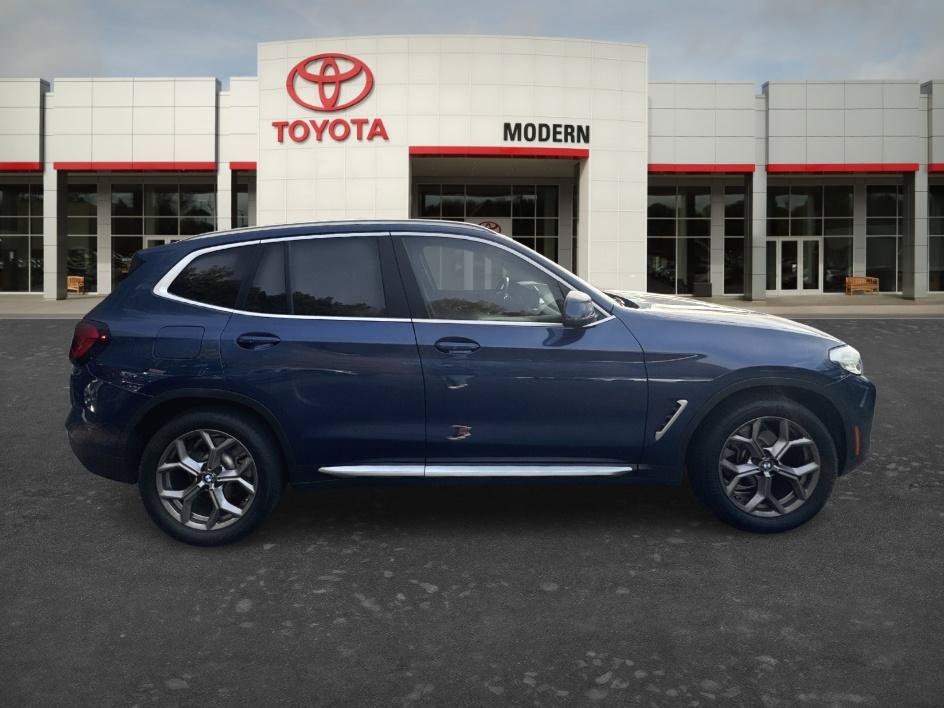Used 2023 BMW X3 sDrive30i w/ Premium Package w/ZPA RWD image 4