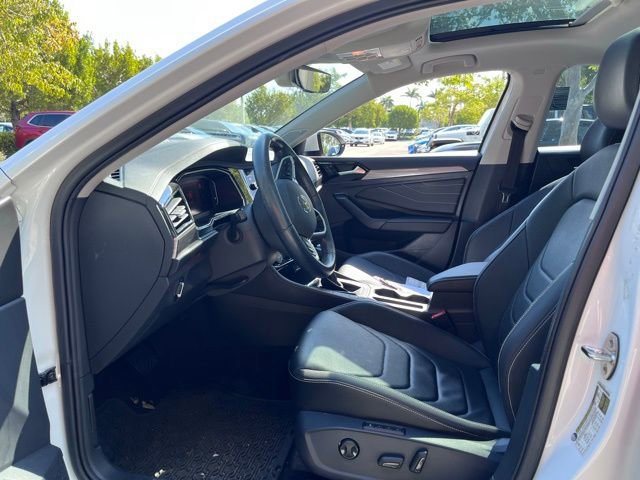Used 2023 Volkswagen Jetta SEL image 6