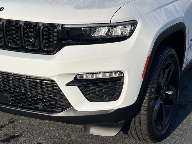 New 2025 Jeep Grand Cherokee Limited w/ Luxury Tech Group II AWD/4WD image 10