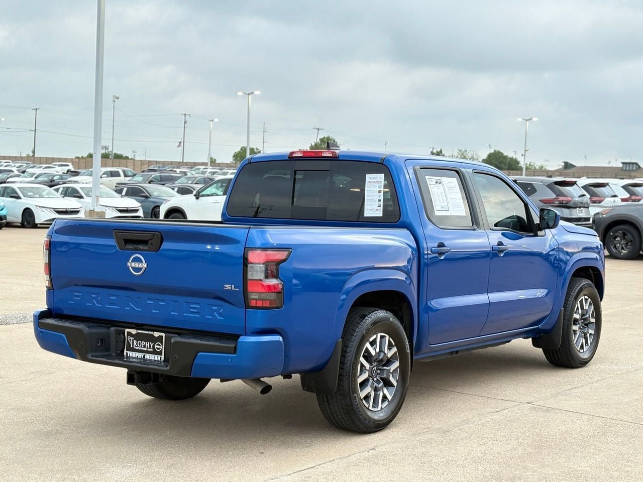 Certified 2024 Nissan Frontier SL w/ Technology Package RWD image 6