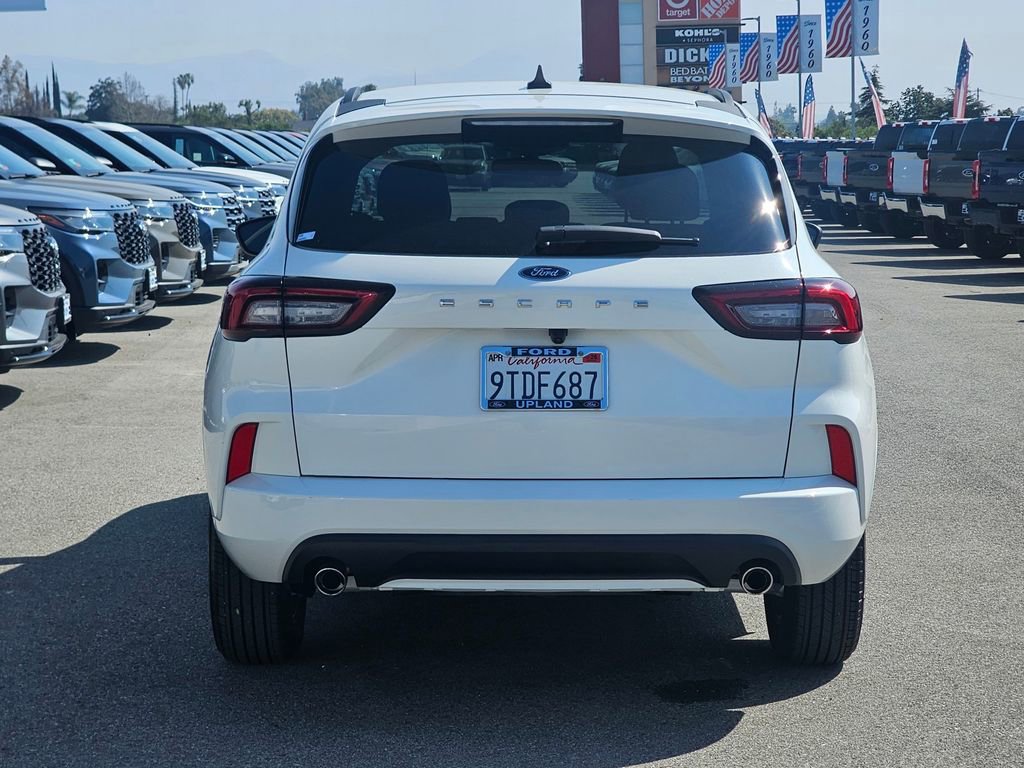 Used 2024 Ford Escape ST-Line FWD image 5
