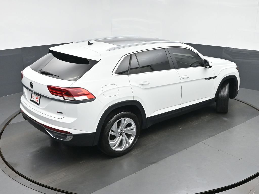 Used 2020 Volkswagen Atlas Cross Sport SEL image 16