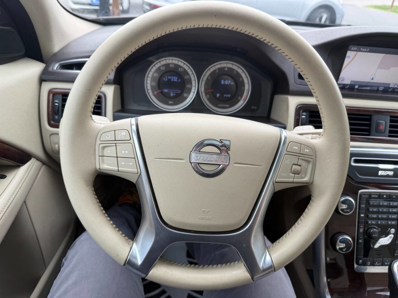 Used 2013 Volvo XC70 T6 AWD/4WD image 23