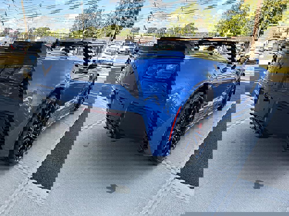 Used 2015 Chevrolet Corvette Z06 w/ 3LZ Preferred Equipment Group image 12