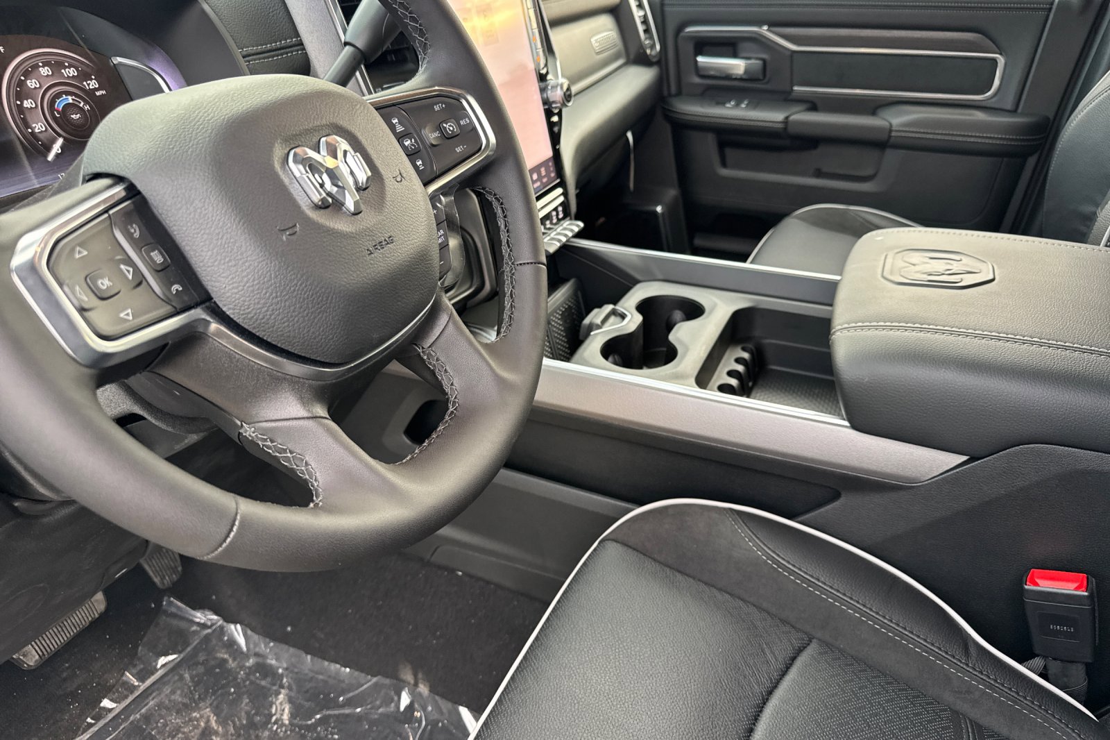 New 2026 RAM 2500 Laramie image 9