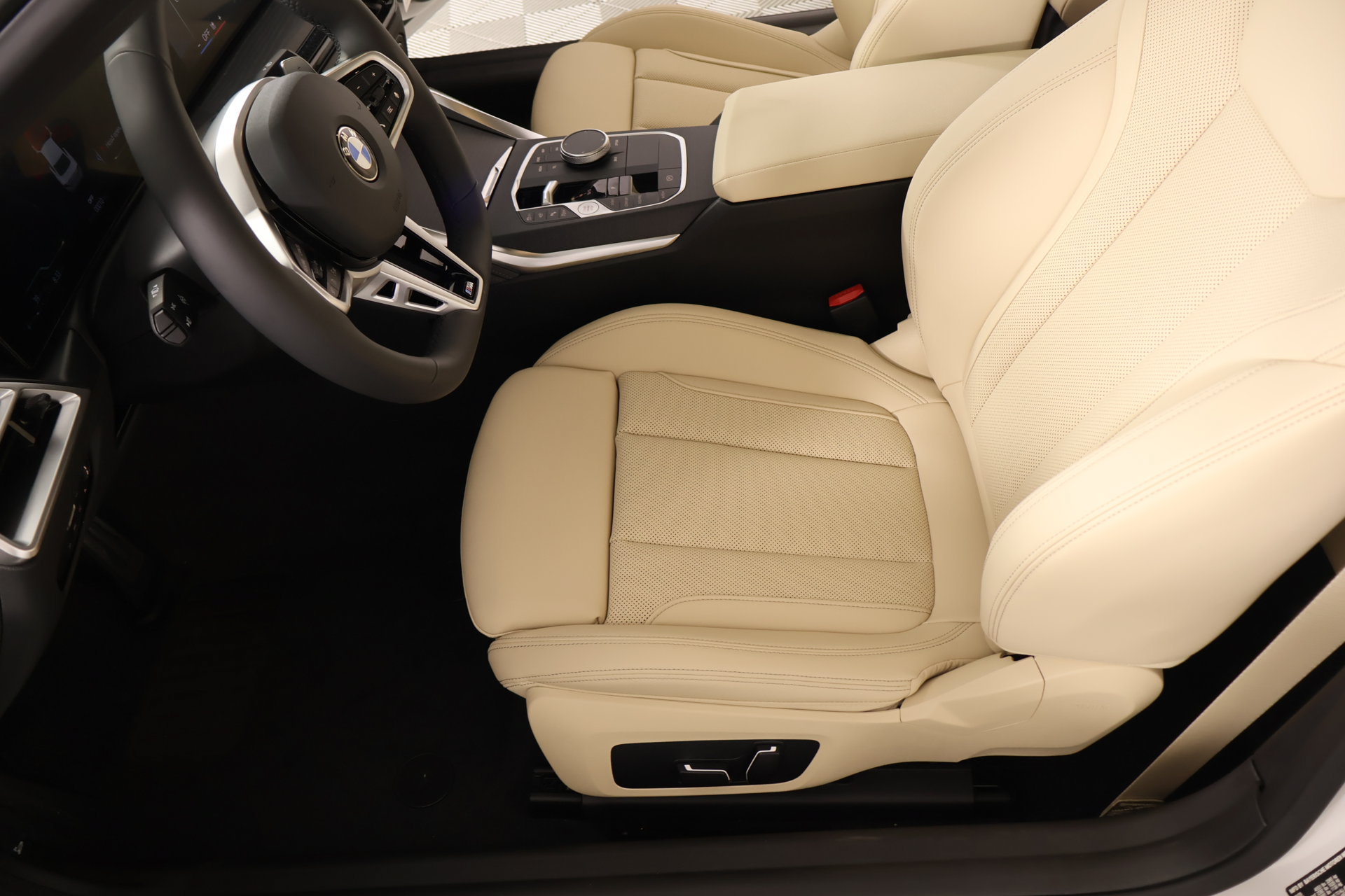 New 2026 BMW 230i xDrive Coupe w/ Premium Package AWD/4WD image 11