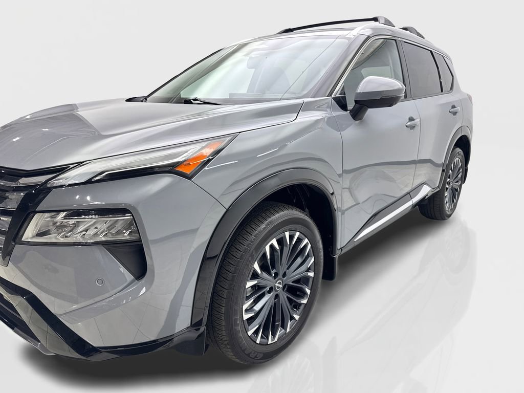 Used 2025 Nissan Rogue Platinum w/ Tech Package image 11