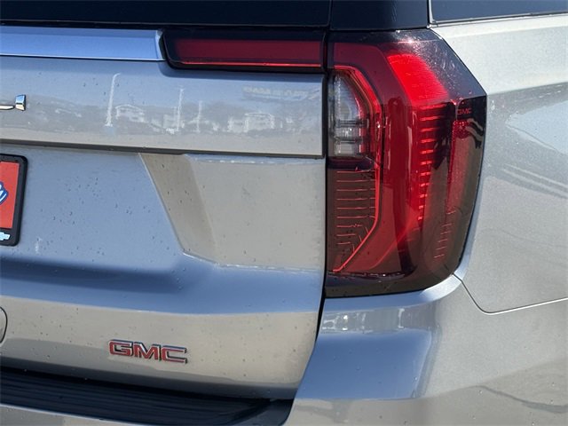 Used 2025 GMC Yukon XL Denali image 7