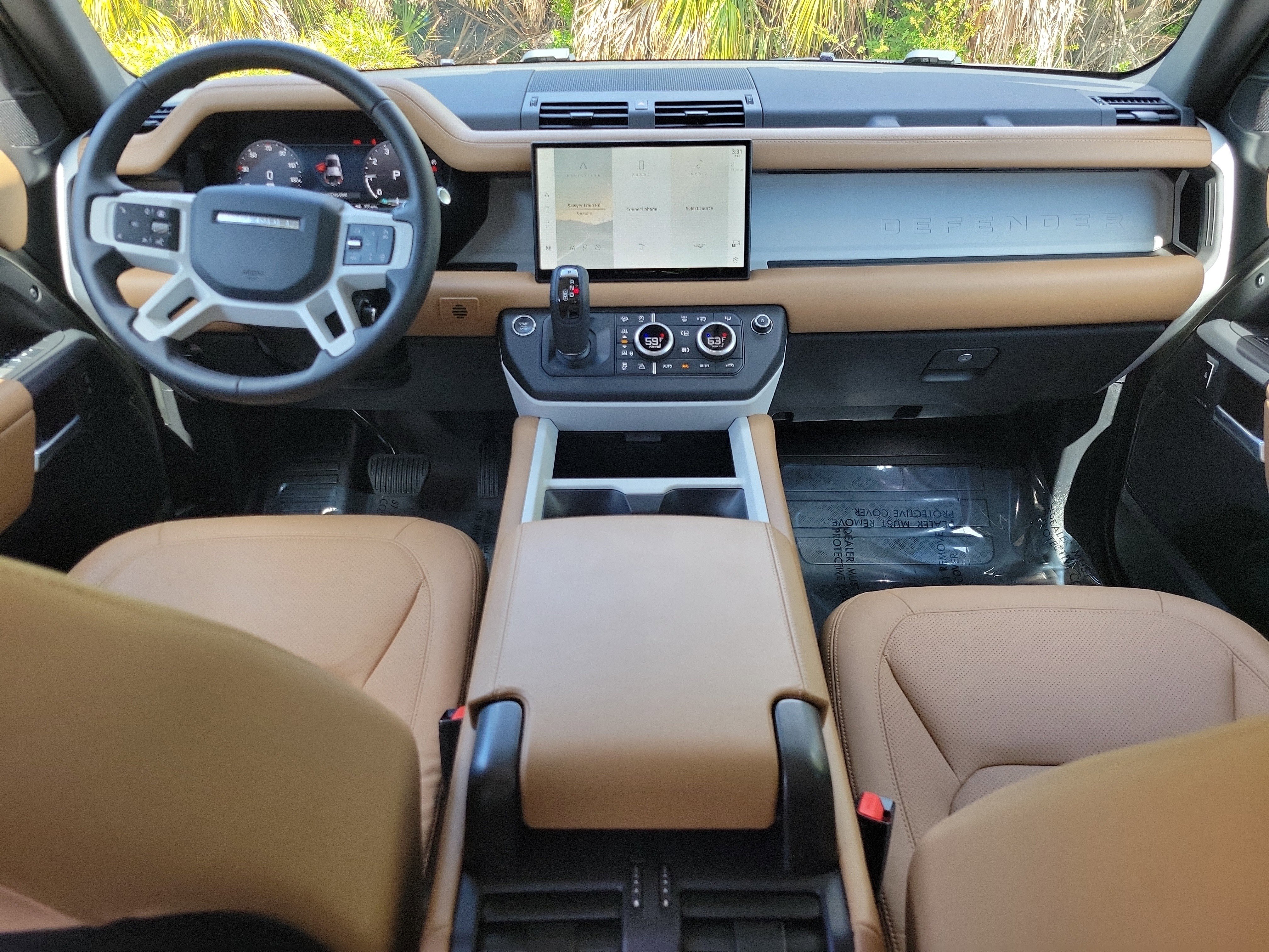 Used 2025 Land Rover Defender 110 S AWD/4WD image 12