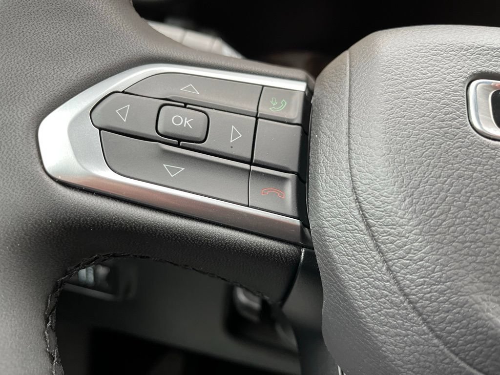 New 2026 Jeep Compass Latitude AWD/4WD image 26