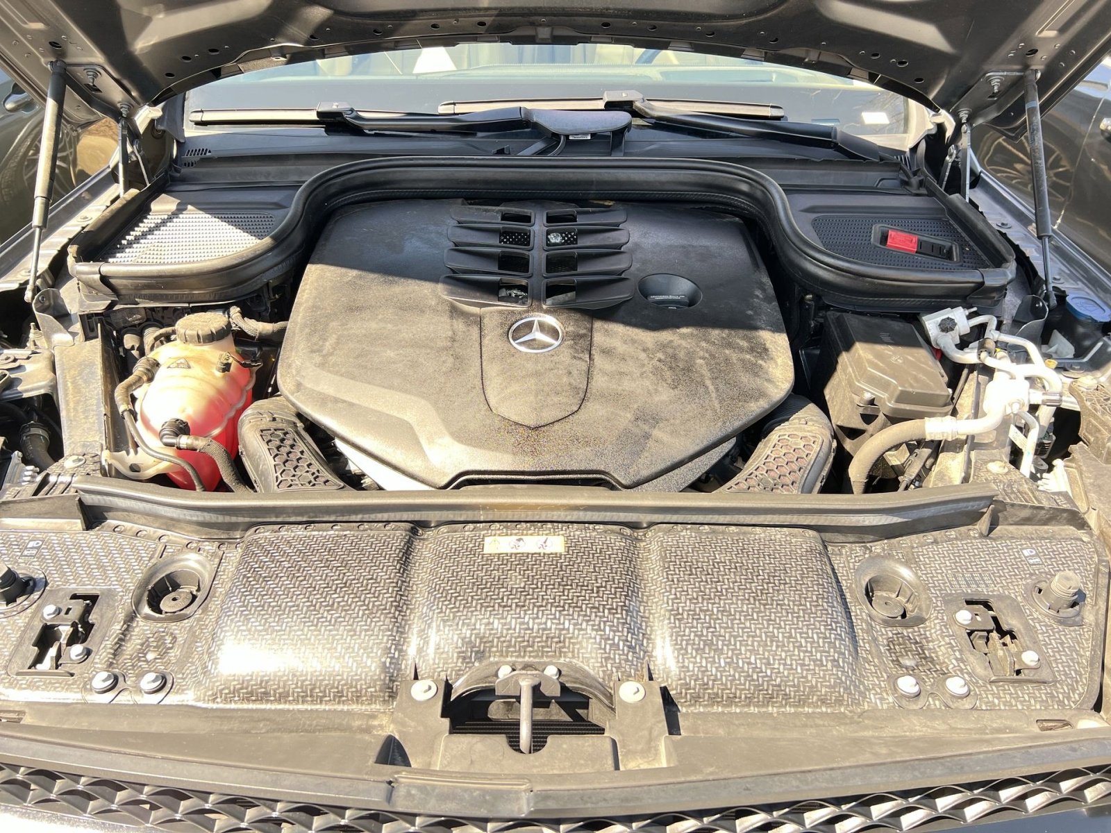 Used 2023 Mercedes-Benz GLS 580 4MATIC image 29