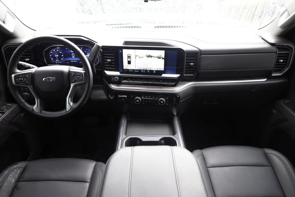 Used 2025 Chevrolet Silverado 2500 LTZ w/ Trail Boss Package AWD/4WD image 19