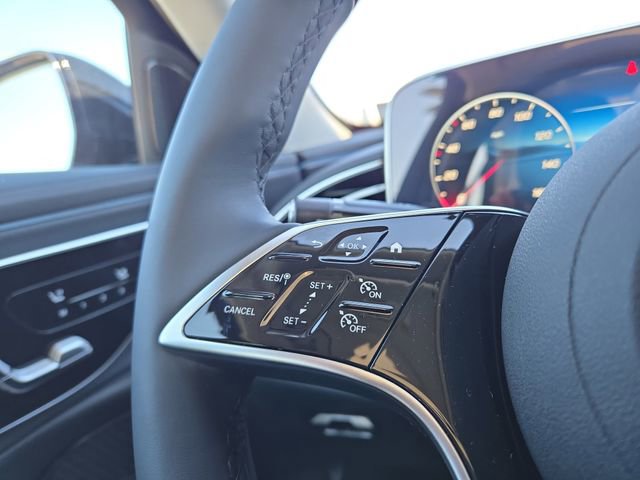 New 2026 Mercedes-Benz E 350 4MATIC Sedan image 17