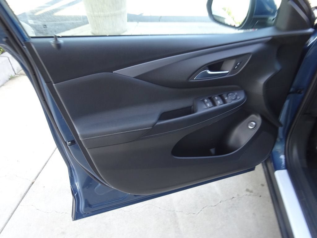 New 2026 Buick Envista Sport Touring w/ Convenience I Package FWD image 23