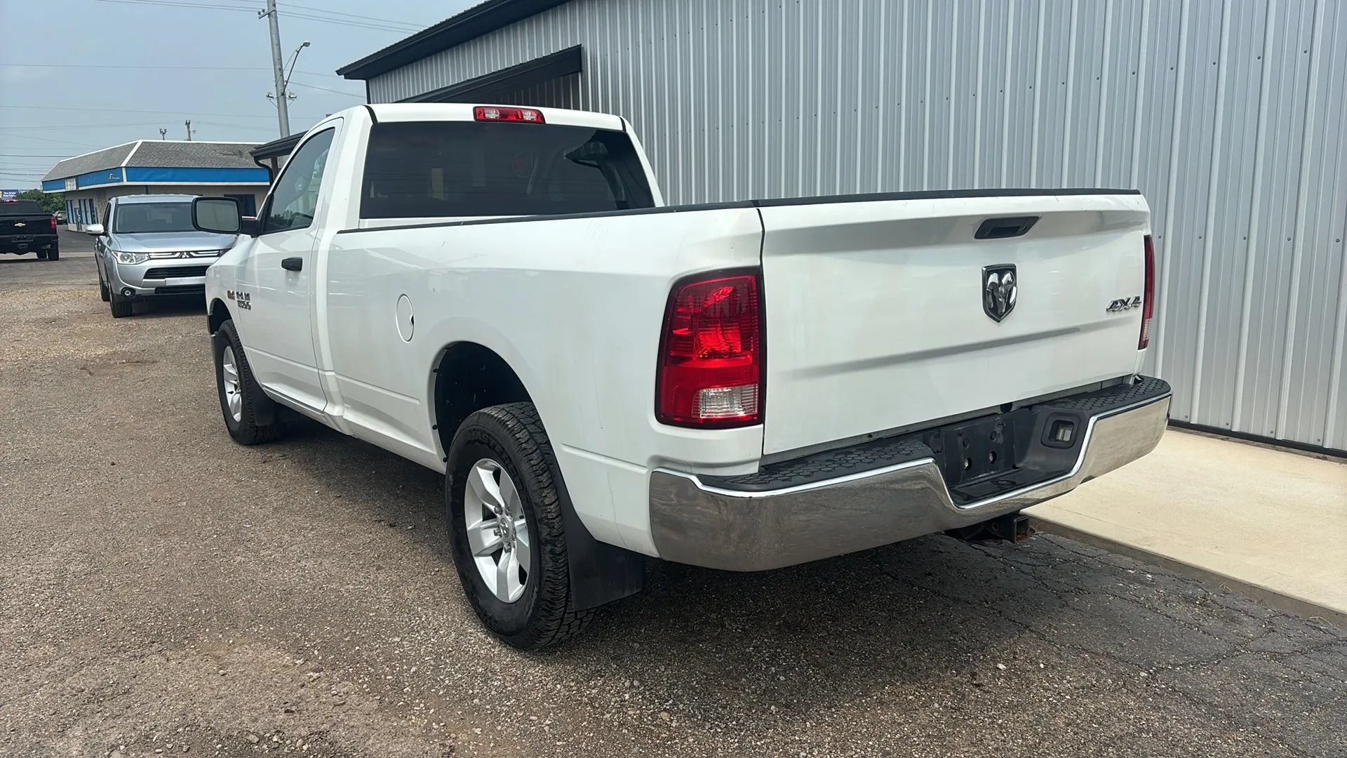 Used 2017 RAM 1500 Tradesman w/ Power & Remote Entry Group AWD/4WD image 3
